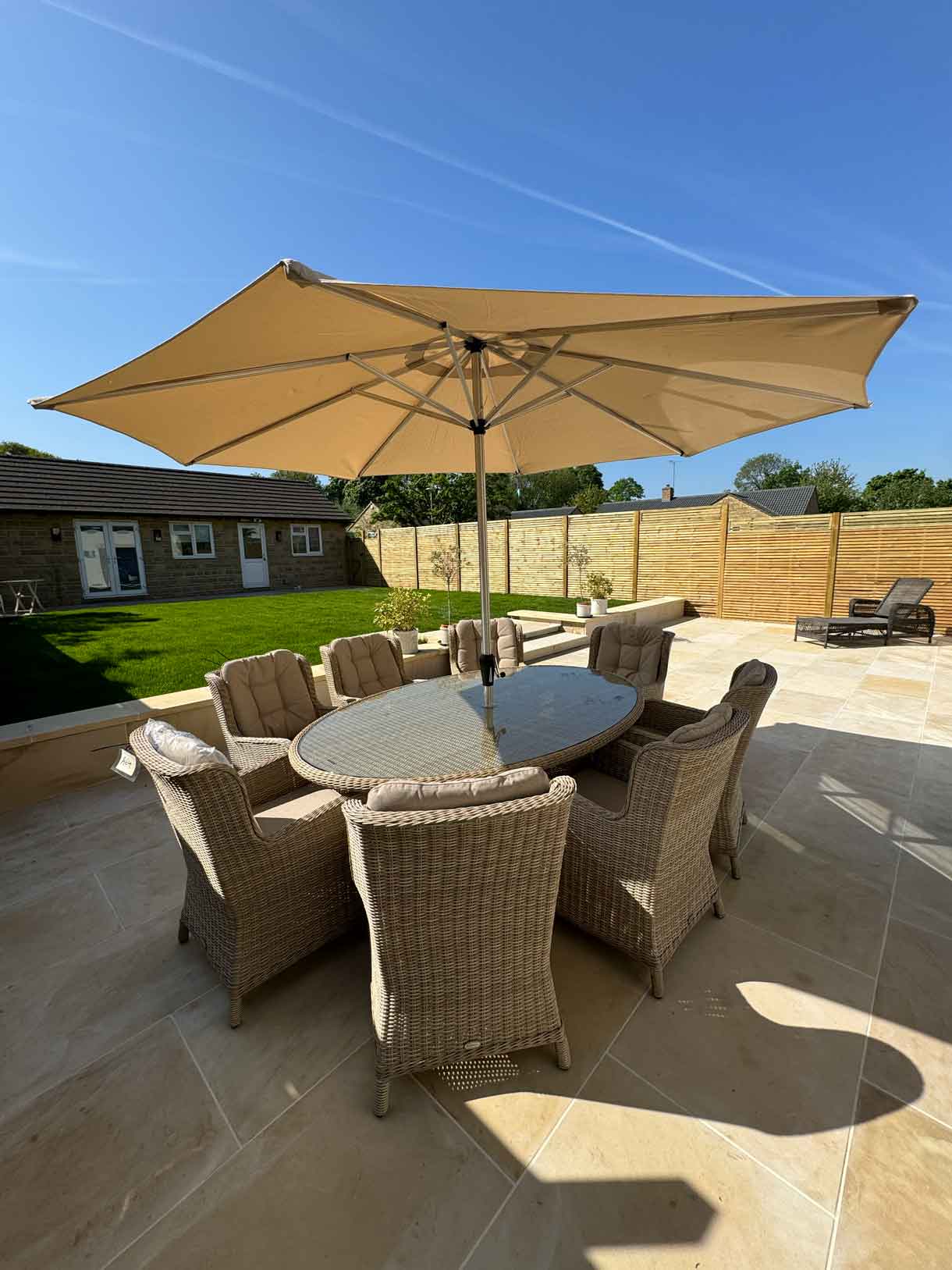 Picture of landscaped patio in Surrey